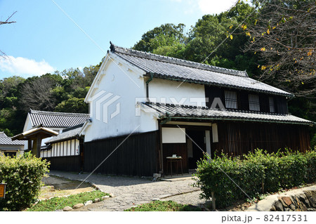 和歌山県立紀伊風土記の丘(旧柳川家住宅)　【和歌山県和歌山市】 82417531
