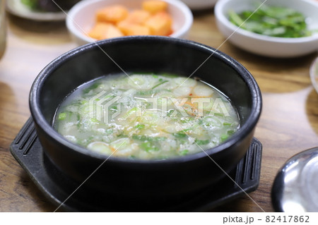 獣肉 食べ物 フード 82417862