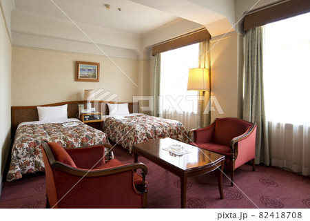 旧宝塚ホテル館内お椅子 レア物 宝塚ホテル（宝塚市）：（最新料金