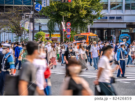 日本の東京都市景観 ブレイクスルー感染続々…。宣言下でも渋谷駅前は変わらず脅威の人流=9月24日 日本の東京都市景観 ブレイクスルー感染続々…。宣言下でも渋谷駅前は変わらず脅威の人流=9月24日 82426859