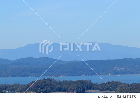 奥松島の大高森展望台から見る船形連峰　　宮城県 82428180