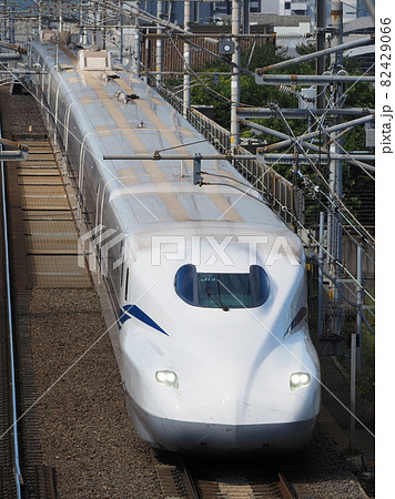 新幹線N700S J14編成 本町跨線橋にて 新幹線N700S J14編成 本町跨線橋にて 82429066