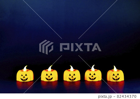 Halloween concept of spooky pumpkin lights Halloween concept of spooky pumpkin lights 82434370