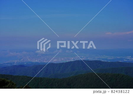 米山からの柏崎市の街並み 82438122