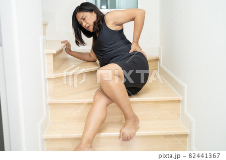 Asian middle-aged lady woman patient fall down the stairs because slippery surfaces Asian middle-aged lady woman patient fall down the stairs because slippery surfaces 82441367