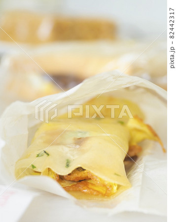 台湾・台中 香蔥蛋餅 / Taichung, Taiwan 82442317