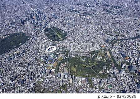 都心の緑地・迎賓館上空より新宿周辺の広域俯瞰・2021撮影 82450039