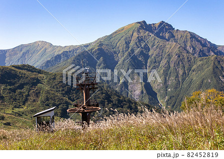 初秋の谷川岳　天神平高倉山より展望 82452819