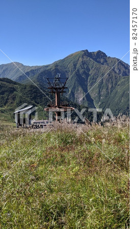 初秋の谷川岳 天神平高倉山より展望 初秋の谷川岳 天神平高倉山より展望 82457170