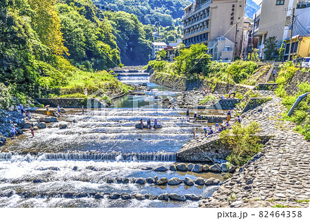 神奈川県箱根湯本　早川 82464358