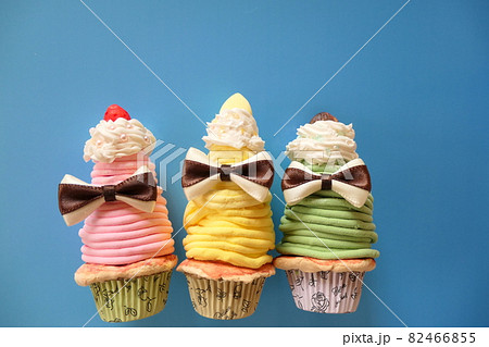 3種モンブランカップケーキのスイーツデコ 3種モンブランカップケーキのスイーツデコ 82466855