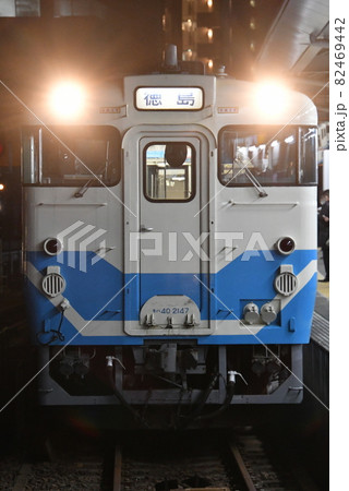 JR四国キハ47高松駅にて 前面縦 JR四国キハ47高松駅にて 前面縦 82469442