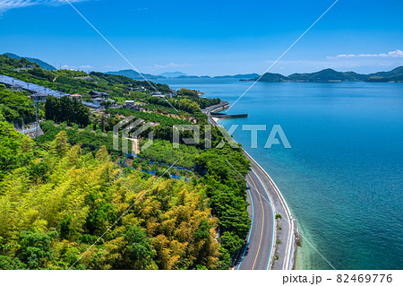 《広島県》初夏の瀬戸内海の風景・しまなみ海道生口島の眺め 82469776