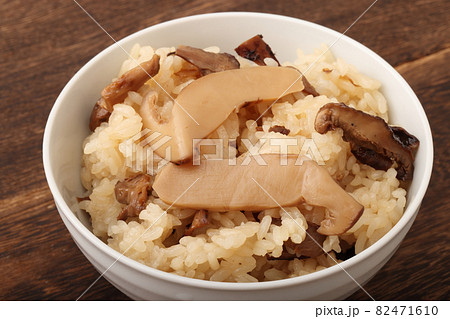 松茸ご飯 おこわ 松茸ご飯 おこわ 82471610