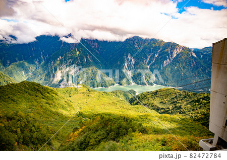 立山黒部アルペンルート大観峰絶景 82472784