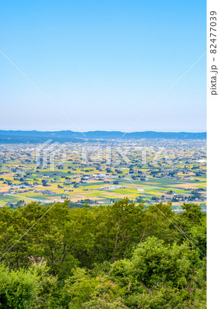 散居村展望広場から砺波平野の眺め 散居村展望広場から砺波平野の眺め 82477039