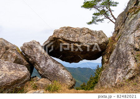 鬼の架け橋 金山城跡 丹波市 鬼の架け橋 金山城跡 丹波市 82482021