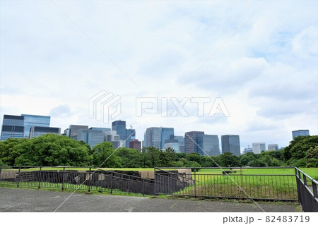 江戸城址：天守台からの眺望 82483719