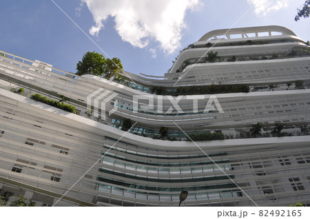 Solaris/TR Hamzah & Yeang 82492165