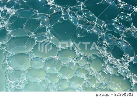 石鹸水の泡 背景素材 石鹸水の泡 背景素材 82500902