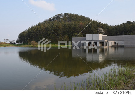 土門拳記念館(酒田市写真展示館) 土門拳記念館(酒田市写真展示館) 82501096