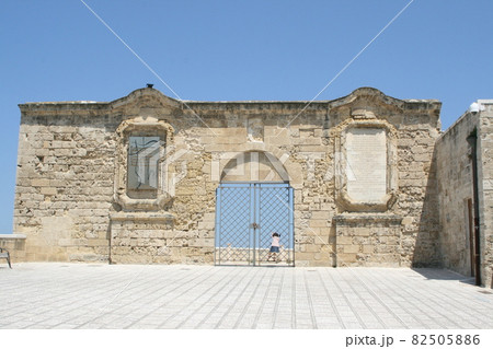 Bari 82505886