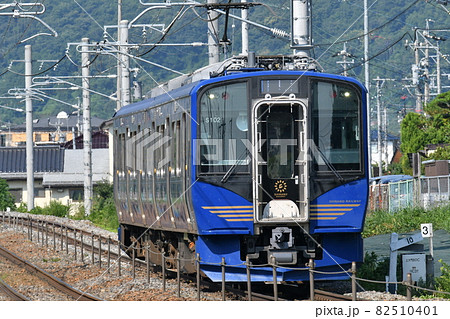 しなの鉄道SR1系100番台S102編成の写真素材 [82510401] - PIXTA