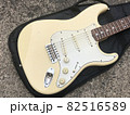 フェンダー ストラトキャスター エレキギター 82516589