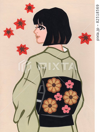 もみじと和服姿の女性 もみじと和服姿の女性 82518569