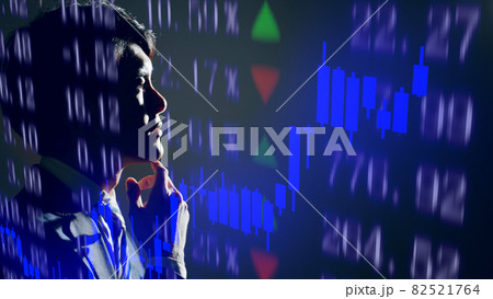 株価の一覧ボードと投資家 82521764