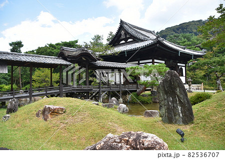 夏の京都　高台寺の風景　 82536707