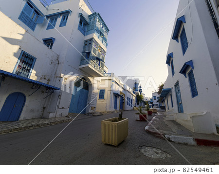 チュニジア 朝のシディブサイド / Sidi Bou Said, Tunisia チュニジア 朝のシディブサイド / Sidi Bou Said, Tunisia 82549461