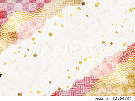 紅の和紙紙継ぎ風背景フレーム金箔入り 82564734