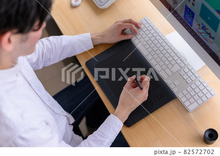 クリエイター 82572702