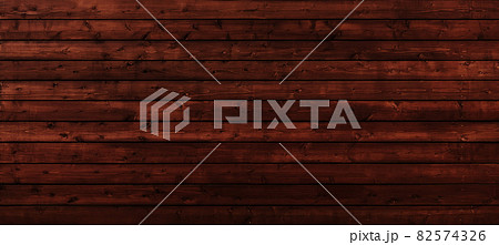 木目のある黒褐色の横長の木塀の背景画像 82574326