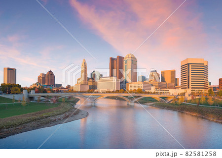 View of downtown Columbus Ohio 82581258