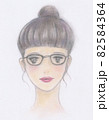 めがね美人 82584364