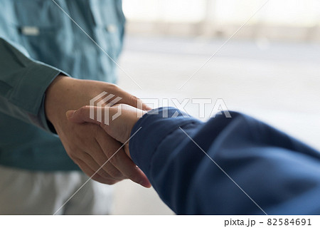 巨大な倉庫 巨大な倉庫 82584691