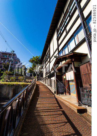 新潟県小千谷市・国登録有形文化財割烹東忠本館前の風景 82586921