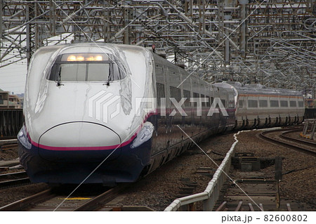 東北新幹線E2系やまびこ号（山形新幹線E3系つばさ併結） 82600802