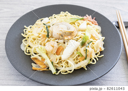 美味しいシーフード塩焼そば 82611043