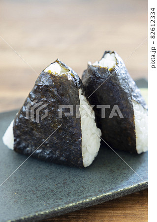 おにぎり おにぎり 82612334