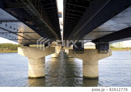 トラスコ湘南大橋 82612776