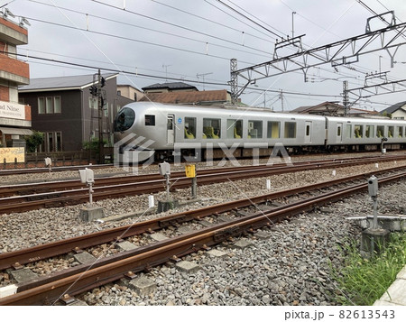 埼玉県所沢市を走る、西武鉄道の001系、ラビューです。 埼玉県所沢市を走る、西武鉄道の001系、ラビューです。 82613543