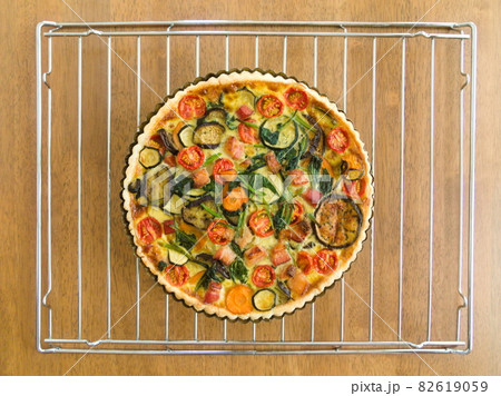 夏野菜のキッシュ・ロレーヌ 82619059