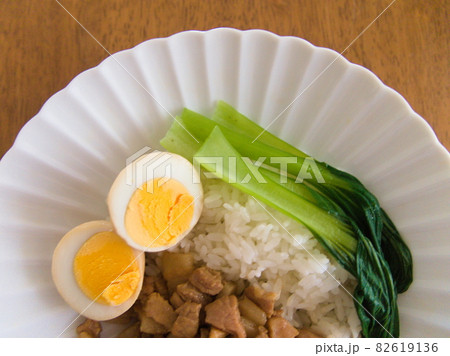 台湾料理　ルーローハン 82619136