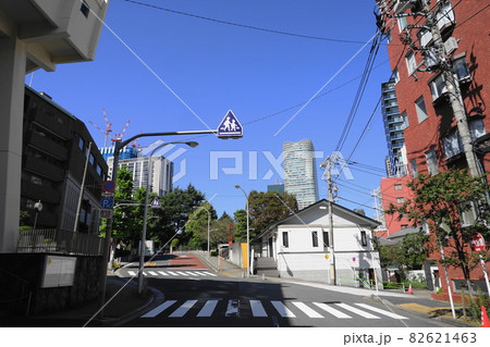10月　港区807切通坂と芝公園三丁目 82621463