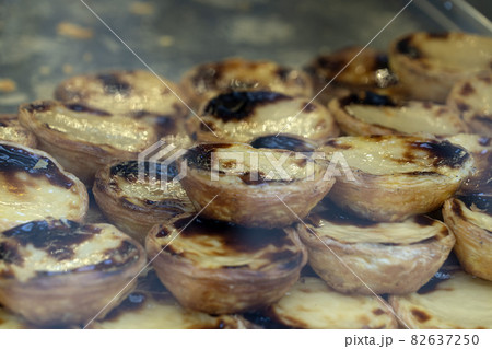 Pastel de Nata Lisbon traditional sweet dessert 82637250