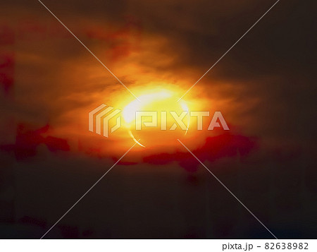 金環日食 / Annular Solar Eclipse 82638982