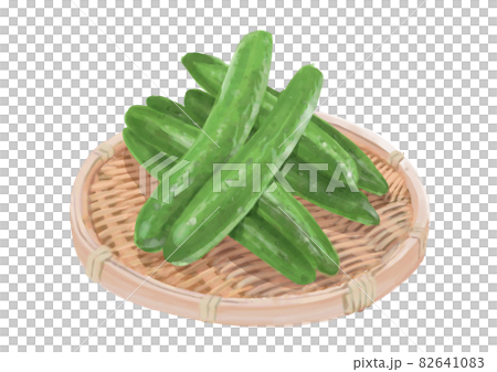 ざる盛りのきゅうり 82641083